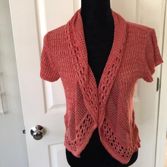 Cute cover up/ light sweater in coral color. - Picture 1 of 5